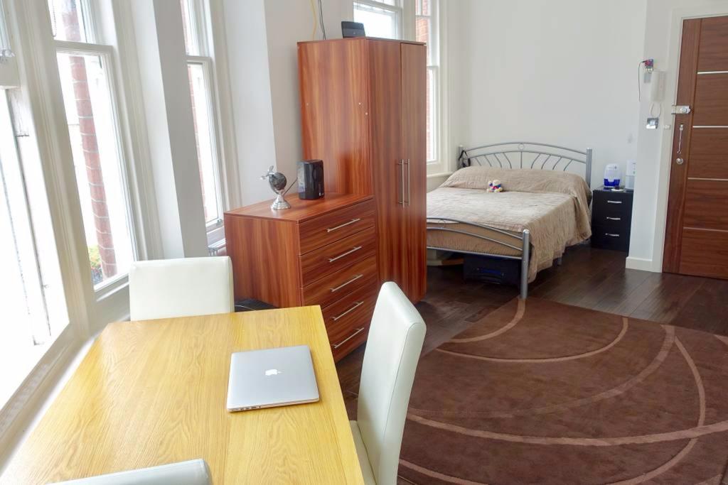 Studio Near Liverpool Street Tube Station London Ngoại thất bức ảnh